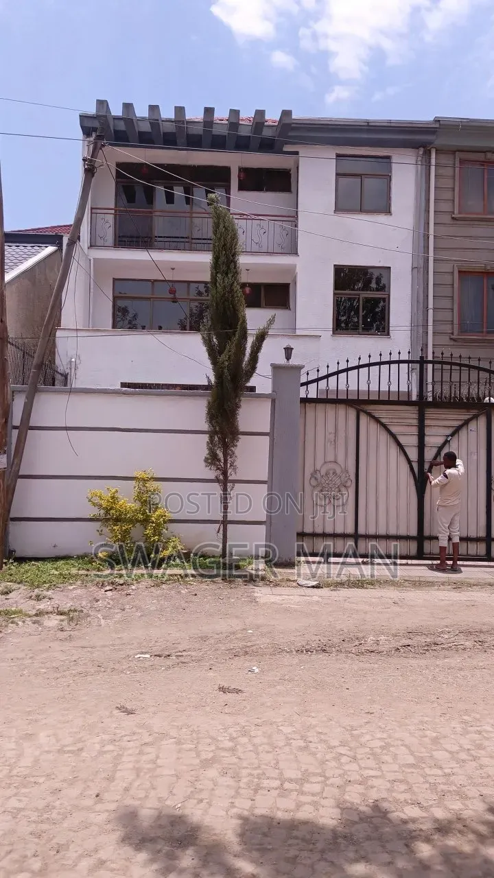 Furnished 7bdrm Townhouse/Terrace in Tafo Ccd Fitlefit, Yeka for sale