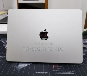 New Laptop Apple MacBook Air 2022 M2 8GB Apple M2 SSD 256GB