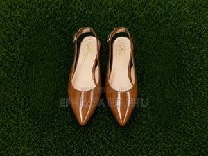 Women's Flat