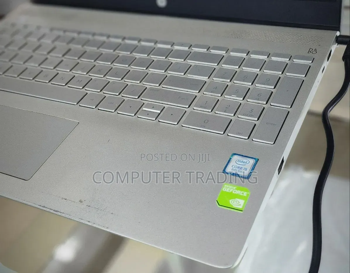 New Laptop HP Pavilion 15 8GB Intel Core i5 HDD 2T