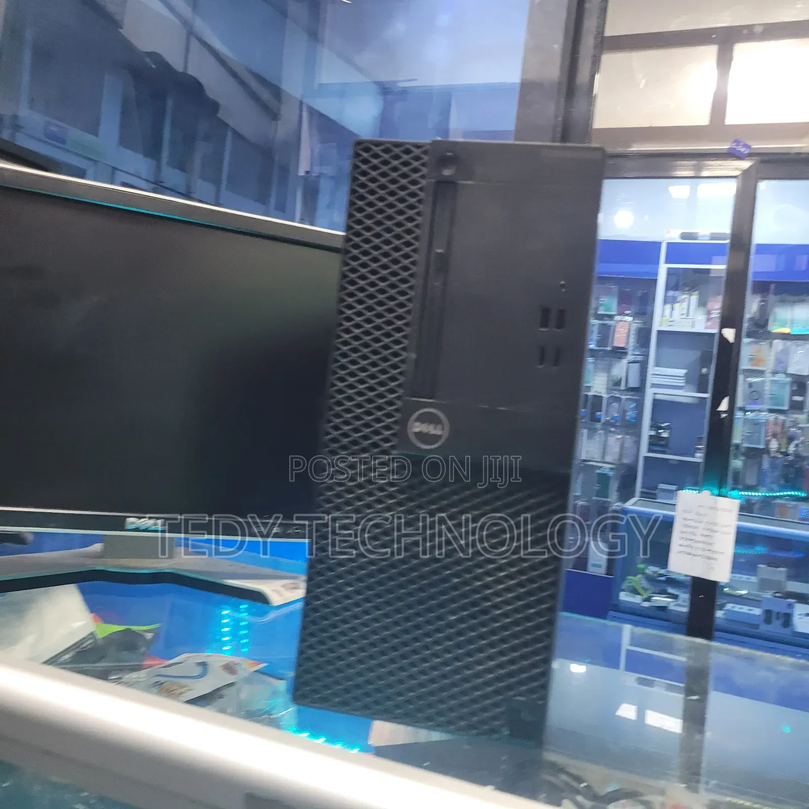 Desktop Computer Dell OptiPlex 3050 8GB Intel Core i5 HDD 500GB