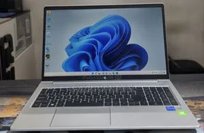 New Laptop HP ProBook 450 G8 16GB Intel Core i7 SSD 512GB