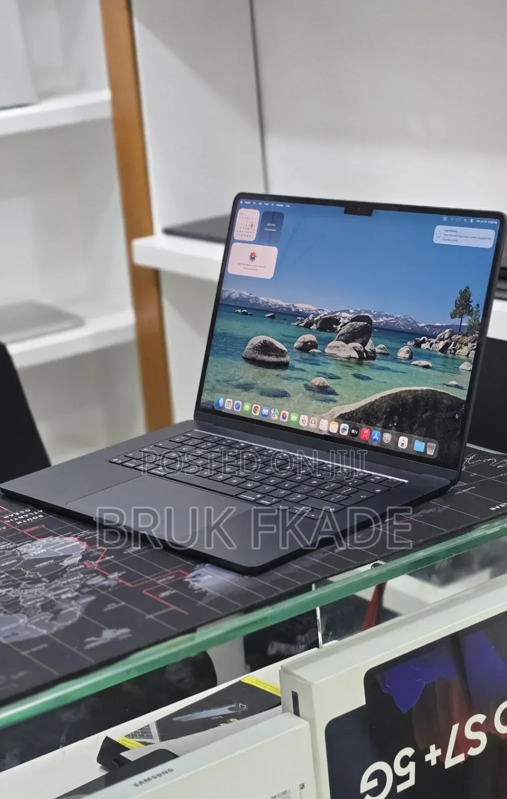 New Laptop Apple MacBook Air 2025 M4 16GB Apple M2 SSD 256GB