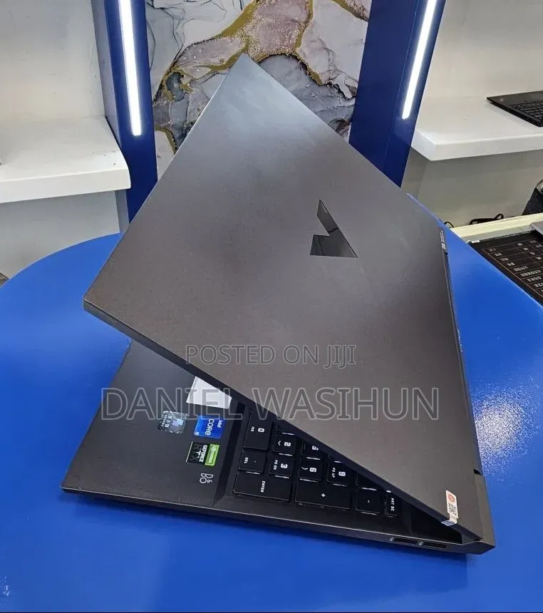 New Laptop HP Victus 16 16GB Intel Core i5 SSD 512GB