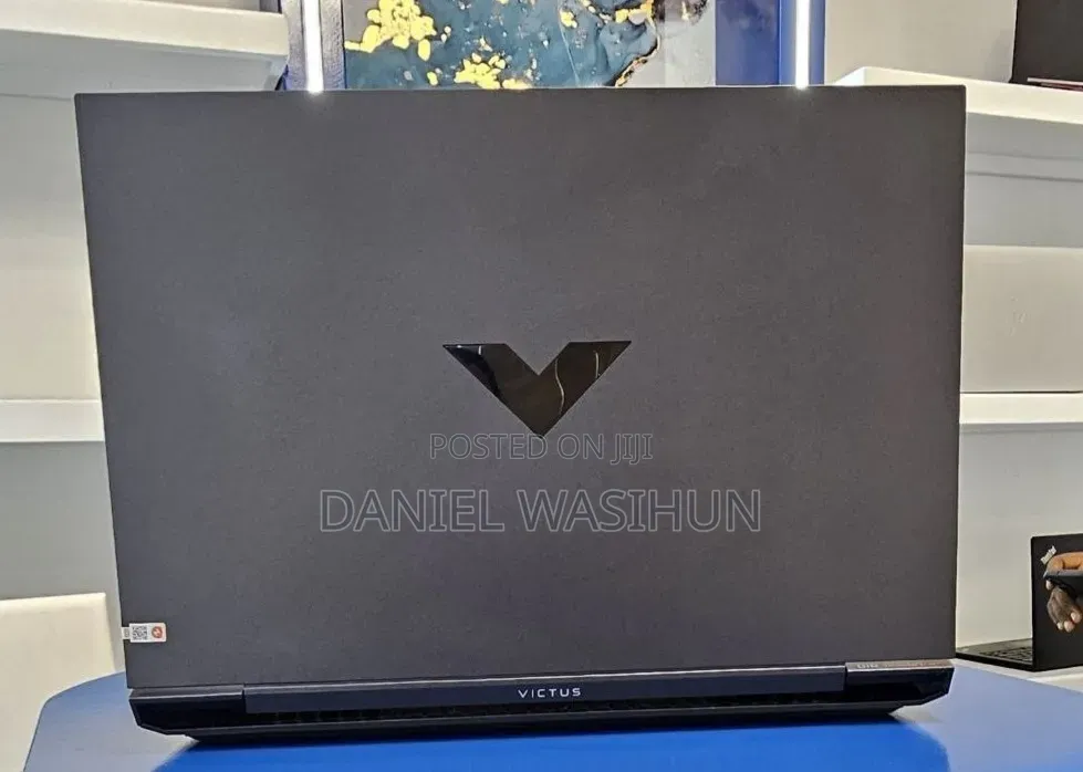 New Laptop HP Victus 16 16GB Intel Core i5 SSD 512GB