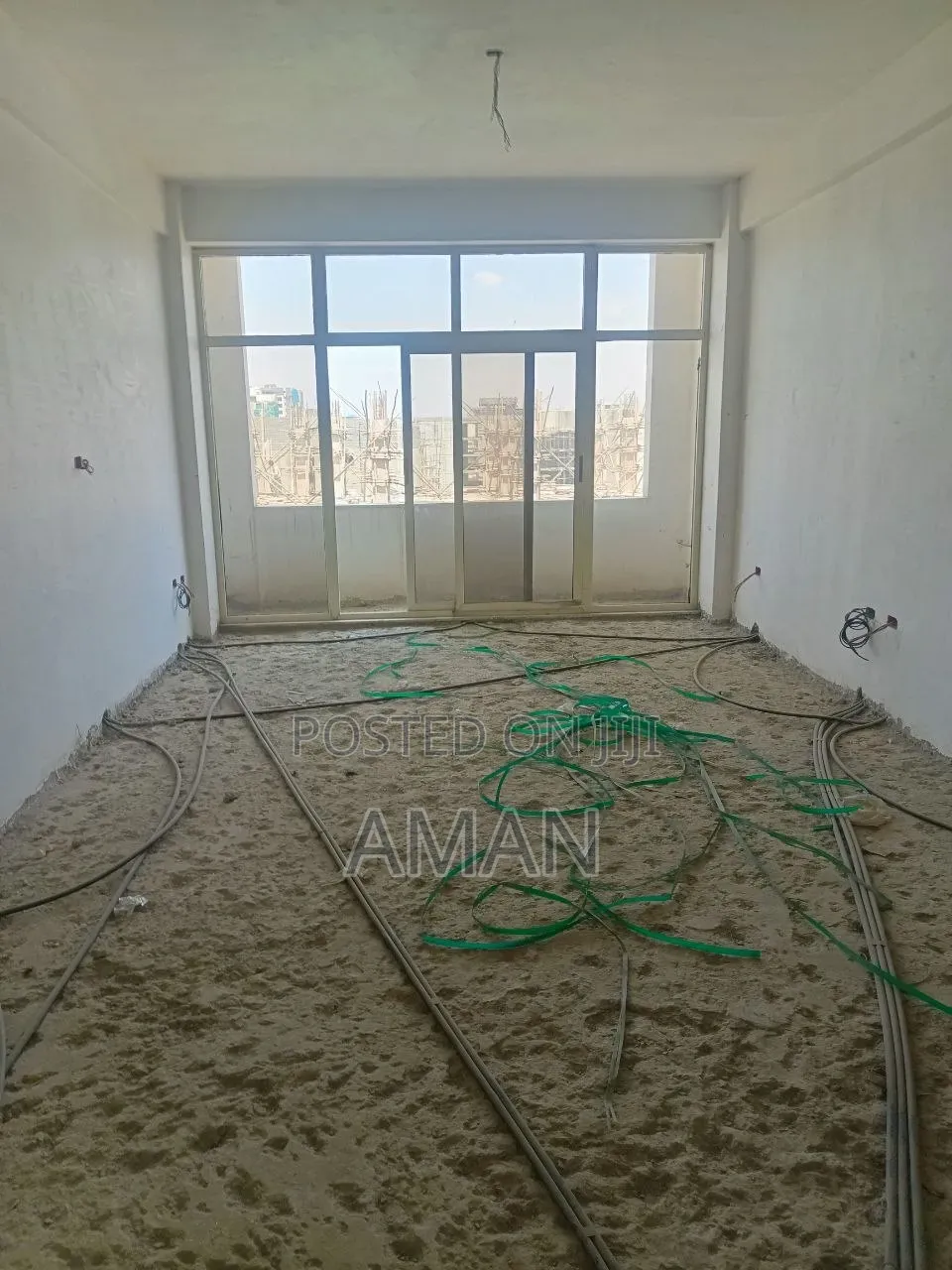3bdrm Apartment in Yeka for sale