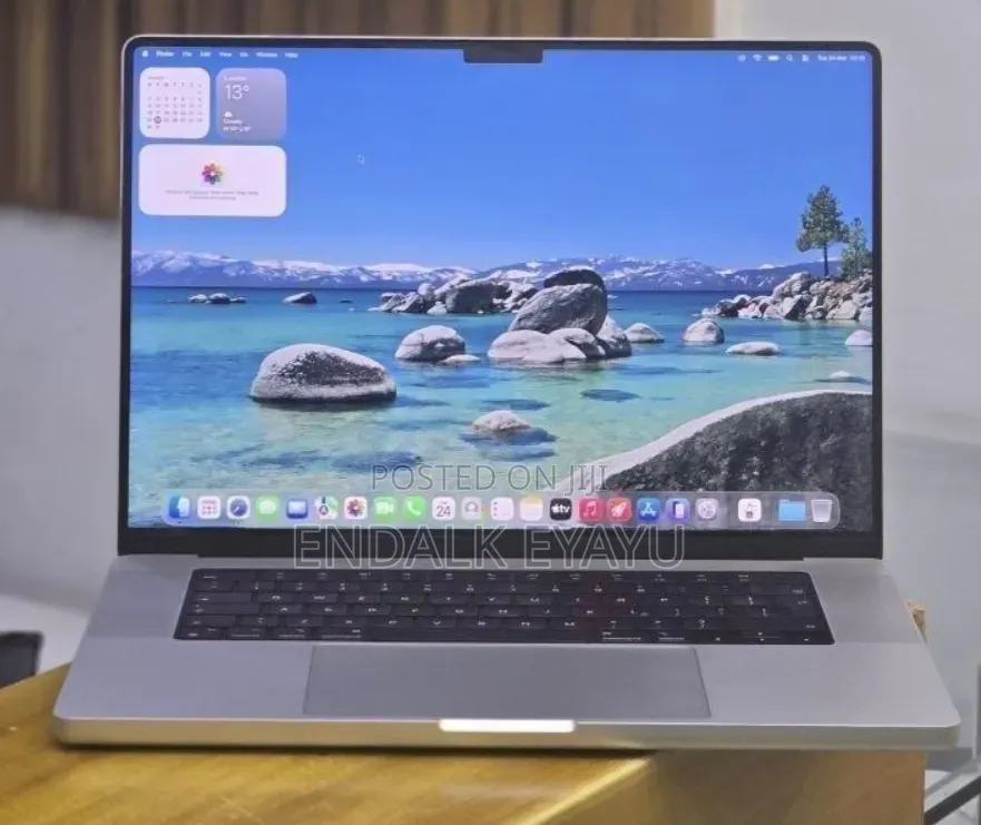 New Laptop Apple MacBook Pro 2021 M1 32GB Apple M1 Pro SSD 512GB