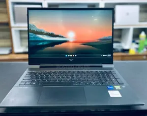 New Laptop HP Victus 15 16GB Intel Core i7 SSD 512GB
