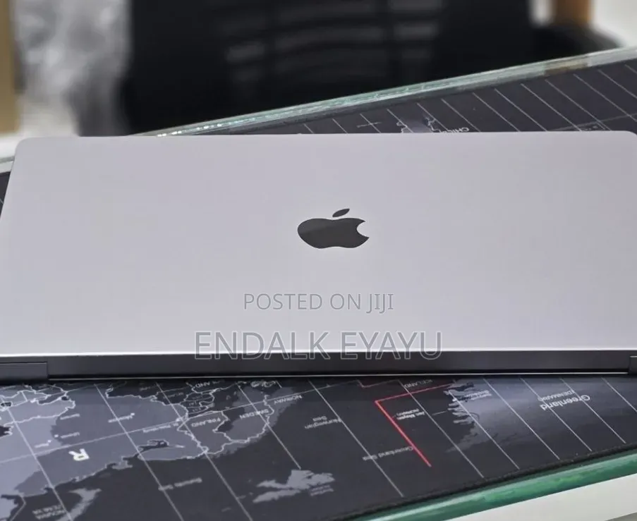 New Laptop Apple MacBook Pro 2023 M2 Pro 16GB Apple M2 SSD 512GB