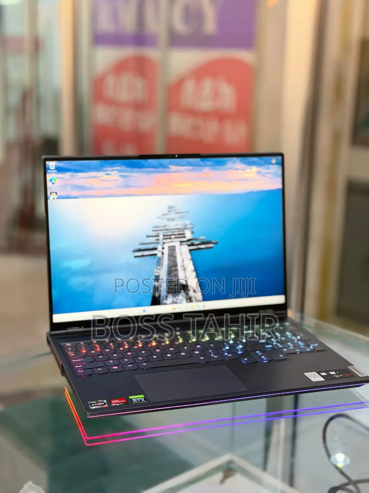 New Laptop Lenovo Legion 7 16GB AMD Ryzen 7 SSD 512GB