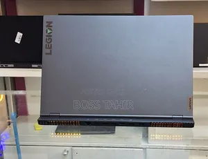 New Laptop Lenovo Legion 7 16GB AMD Ryzen 7 SSD 512GB