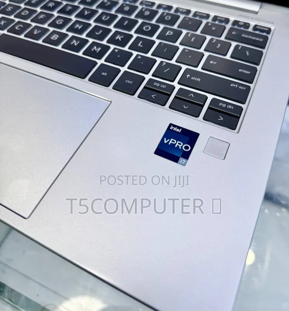 New Laptop HP EliteBook 840 G8 16GB Intel Core i7 SSD 512GB