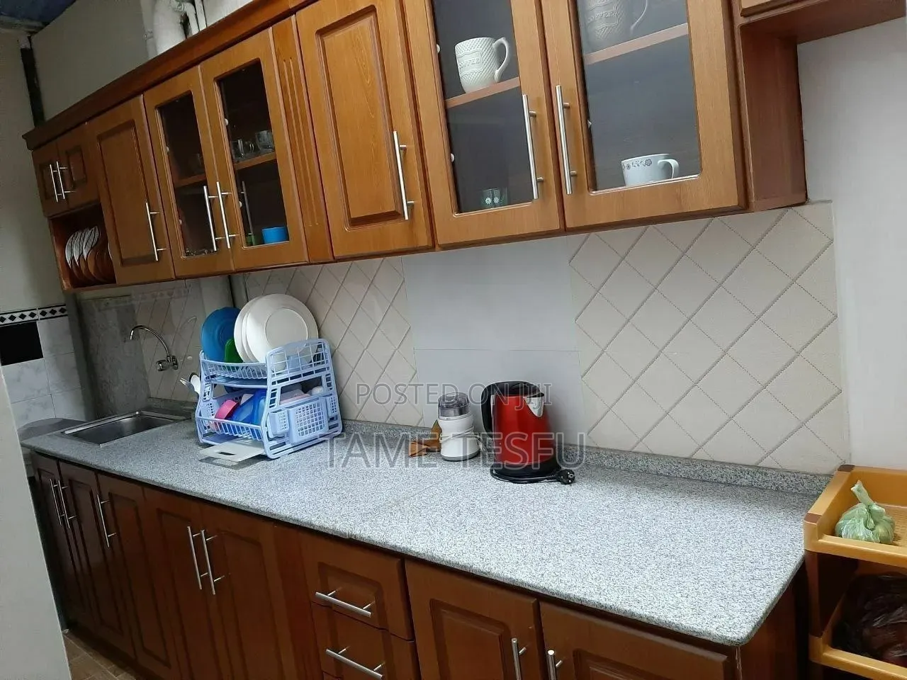 Furnished 5bdrm House in Hayat, Bole for sale