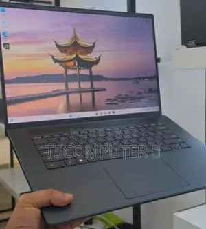 New Laptop Dell Inspiron 15 16GB Intel Core i7 SSD 512GB