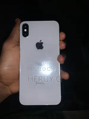 Apple iPhone X 64 GB White