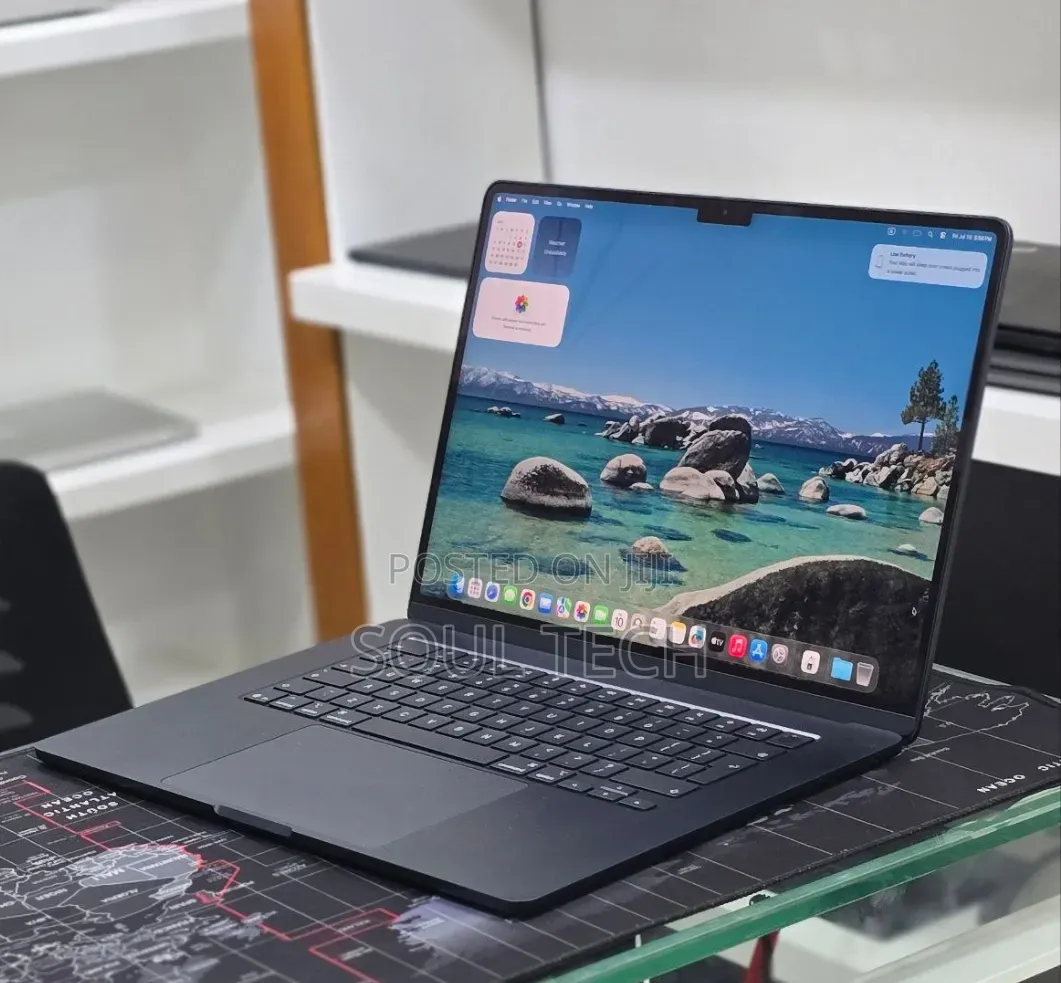 New Laptop Apple MacBook Air 2025 M4 16GB Apple M4 SSD 256GB