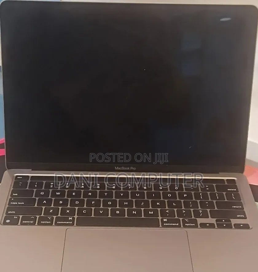 New Laptop Apple MacBook Pro 2020 M1 8GB Apple M1 SSD 256GB