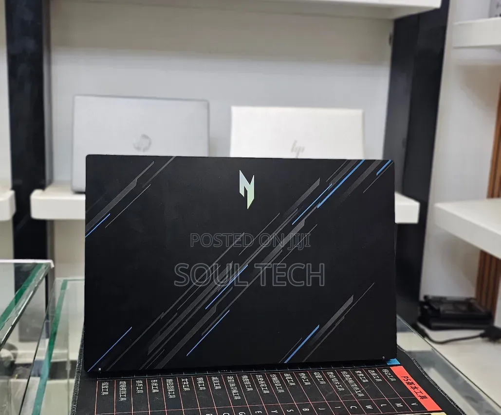New Laptop Acer Nitro V 15 16GB Intel Core i9 SSD 1T