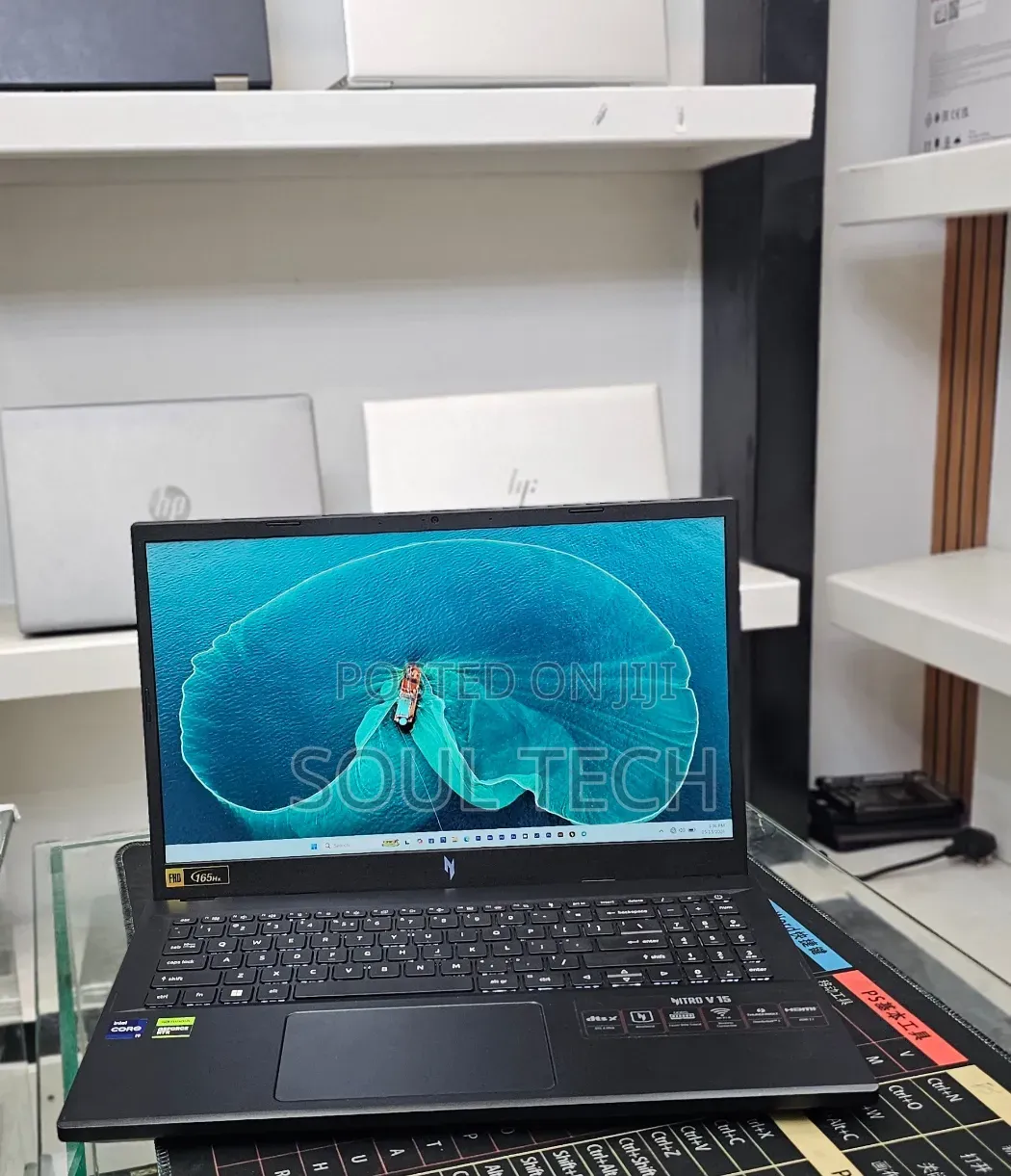 New Laptop Acer Nitro V 15 16GB Intel Core i9 SSD 1T
