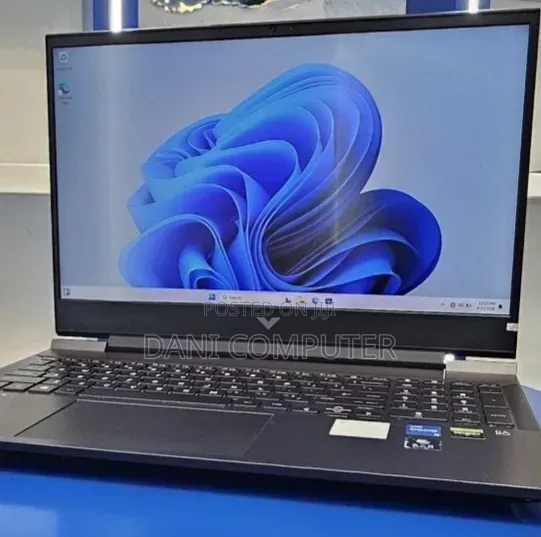 New Laptop HP Victus 16 16GB Intel Core i5 SSD 512GB
