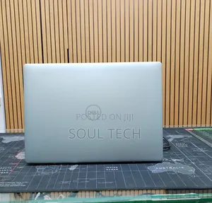 New Laptop Dell Inspiron 14 7440 16GB Intel Core Ultra 7 SSD 1T