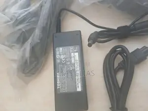 Tosiba Laptop Charger ቻርጀር