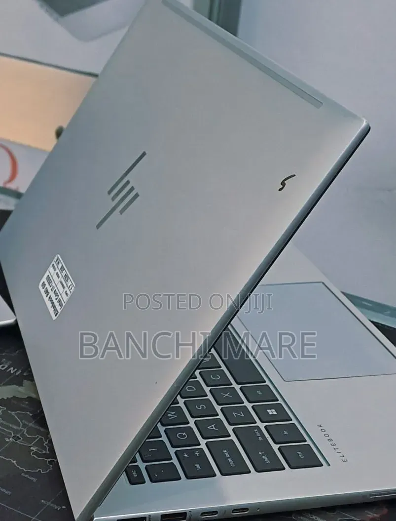 New Laptop HP EliteBook 840 G9 16GB Intel Core i7 SSD 512GB