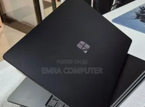 New Laptop Microsoft Surface 16GB Intel Core i7 SSD 256GB