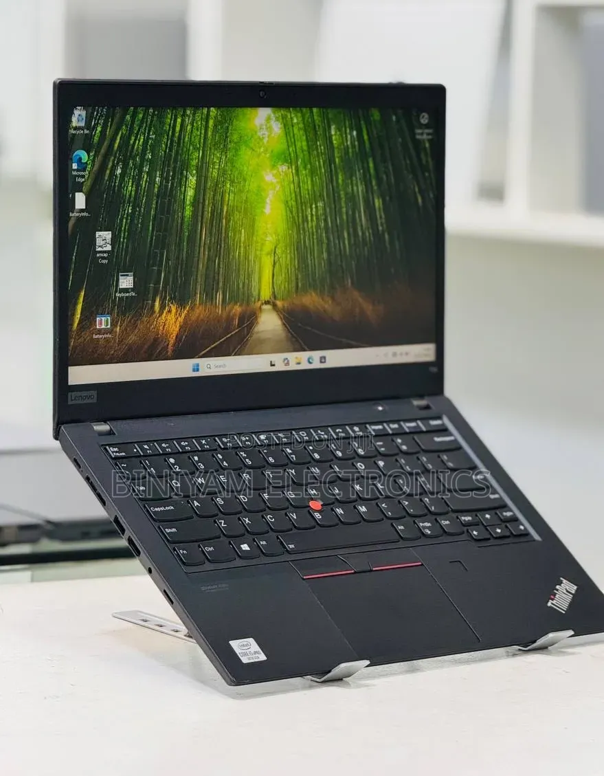 New Laptop Lenovo ThinkPad T14 16GB Intel Core i5 SSD 512GB