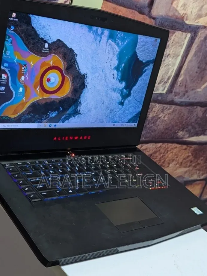 New Laptop Alienware M17x R2 16GB Intel Core i7 SSD 512GB