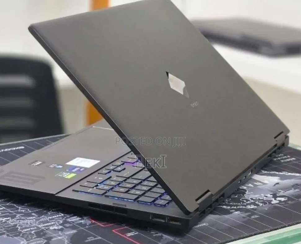 New Laptop HP Omen 16 16GB Intel Core i7 SSD 512GB