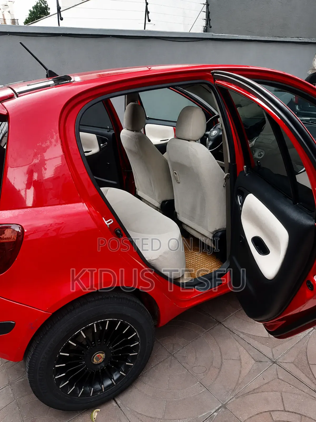 Toyota Vitz 1.0 FWD 5dr 2004 Red