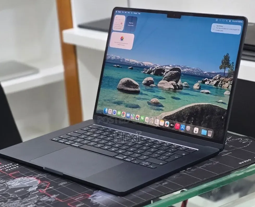 New Laptop Apple MacBook Air 2025 M4 16GB Apple M4 SSD 256GB