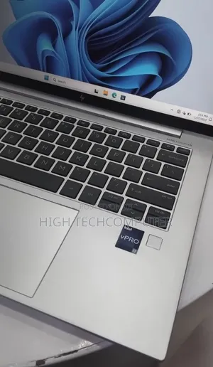 New Laptop HP EliteBook 840 G10 16GB Intel Core i7 SSD 1T