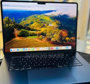 New Laptop Apple MacBook Air 2024 M3 8GB Apple M3 SSD 256GB