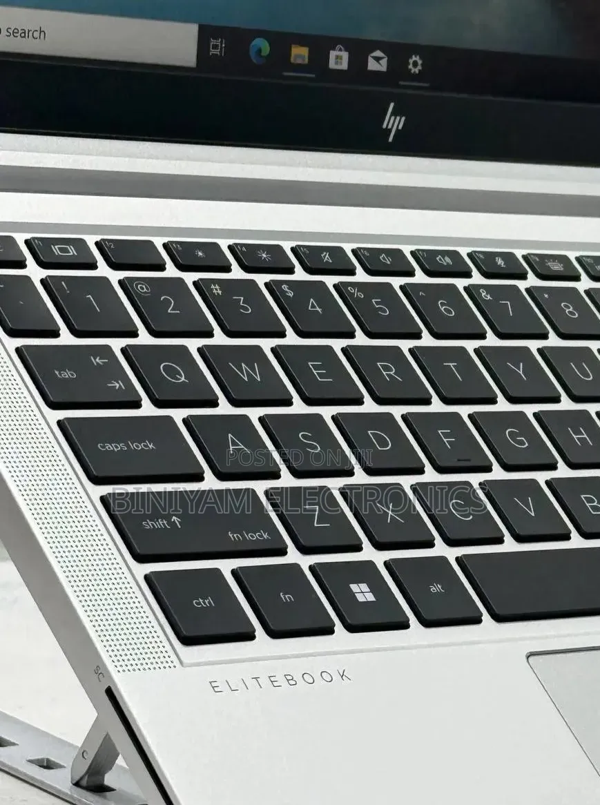 New Laptop HP EliteBook 640 G10 16GB Intel Core i7 SSD 512GB