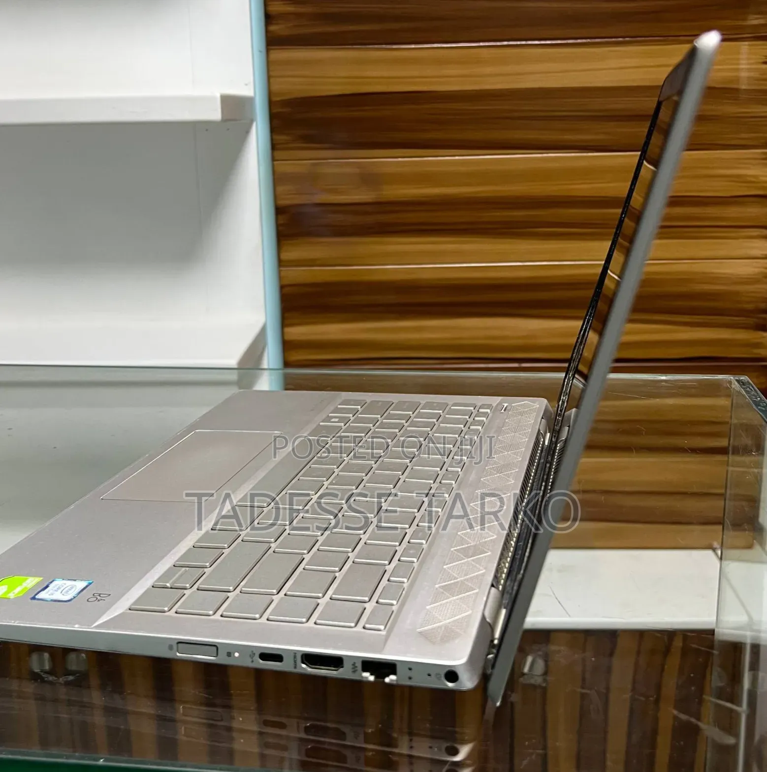 New Laptop HP Pavilion 14 8GB Intel Core i5 SSD 256GB