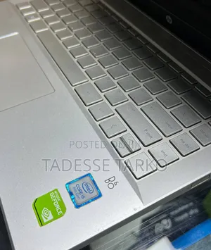 New Laptop HP Pavilion 14 8GB Intel Core i5 SSD 256GB