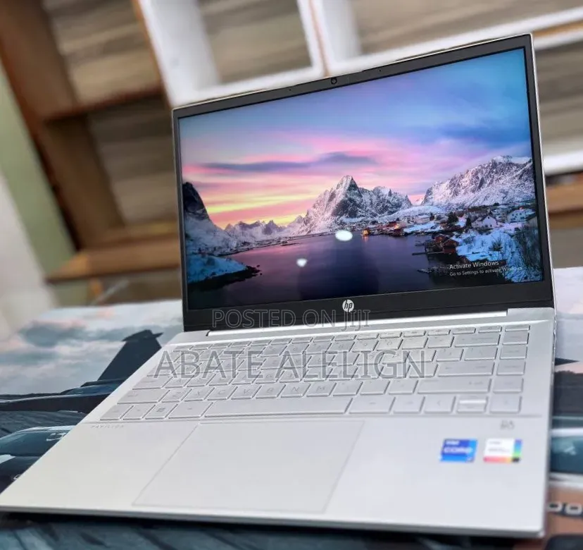 New Laptop HP Pavilion 14 16GB Intel Core i7 SSD 512GB