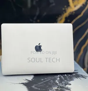 New Laptop Apple MacBook Pro 2022 M2 8GB Apple M2 SSD 512GB