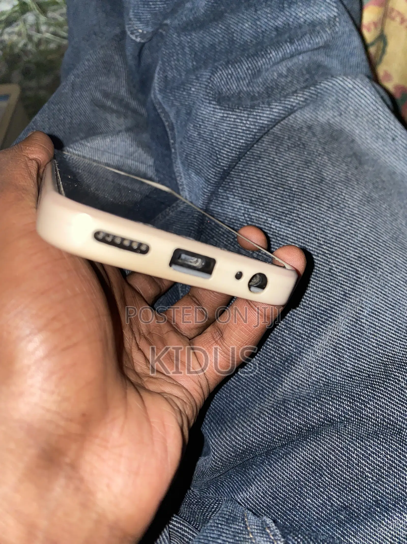 Infinix Hot 8 Lite 32 GB Black