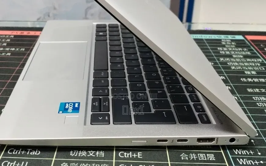 New Laptop HP EliteBook 830 G8 16GB Intel Core i5 SSD 512GB