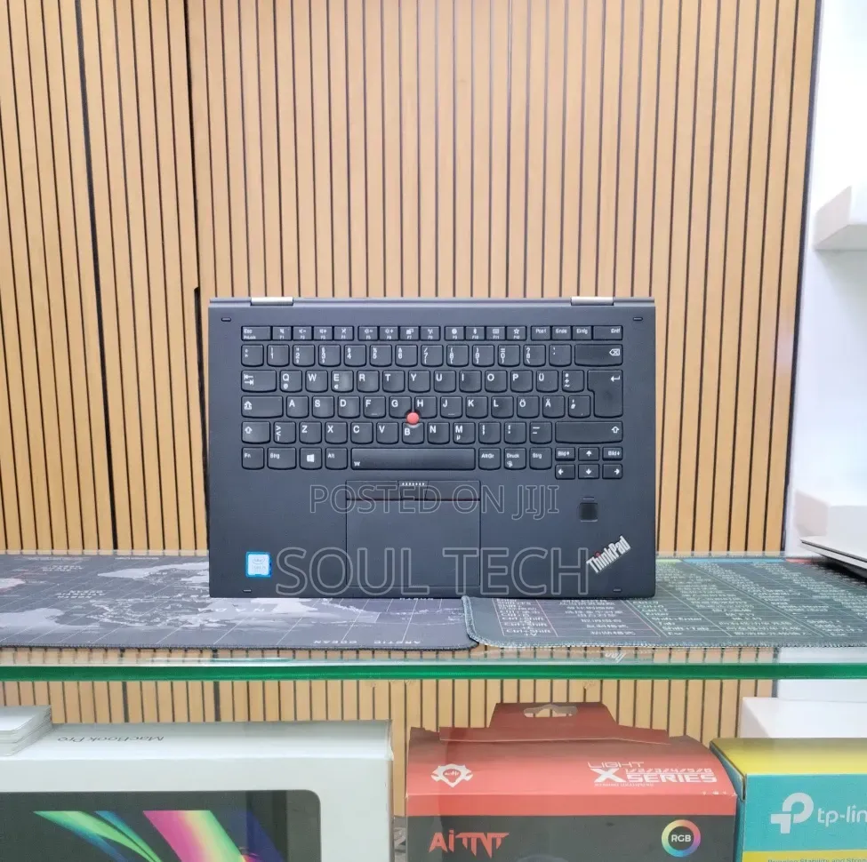 New Laptop Lenovo ThinkPad X1 Yoga 8GB Intel Core i5 SSD 512GB