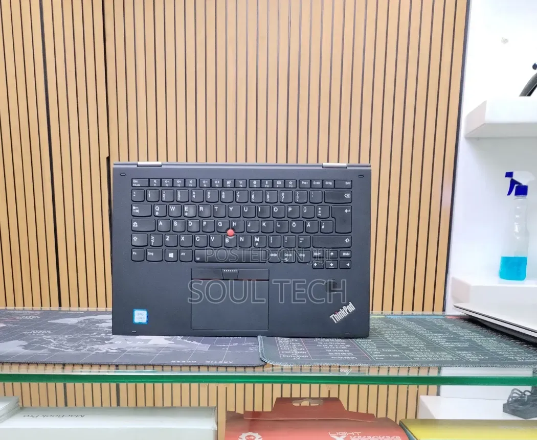 New Laptop Lenovo ThinkPad X1 Yoga 8GB Intel Core i5 SSD 512GB