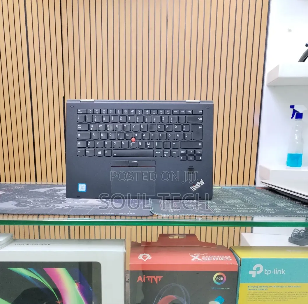 New Laptop Lenovo ThinkPad X1 Yoga 8GB Intel Core i5 SSD 512GB