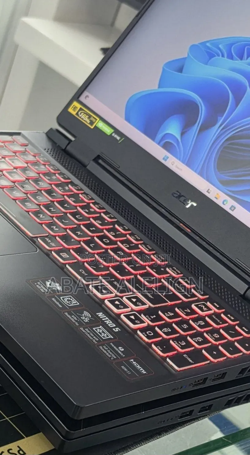 New Laptop Acer Nitro 5 16GB Intel Core i9 SSD 512GB