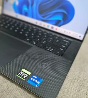 New Laptop Dell XPS 15 16GB Intel Core i7 SSD 512GB