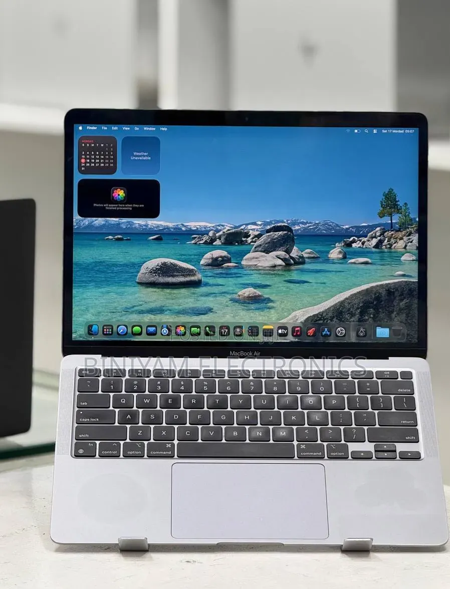 New Laptop Apple MacBook Air 2020 M1 8GB Apple M1 SSD 512GB