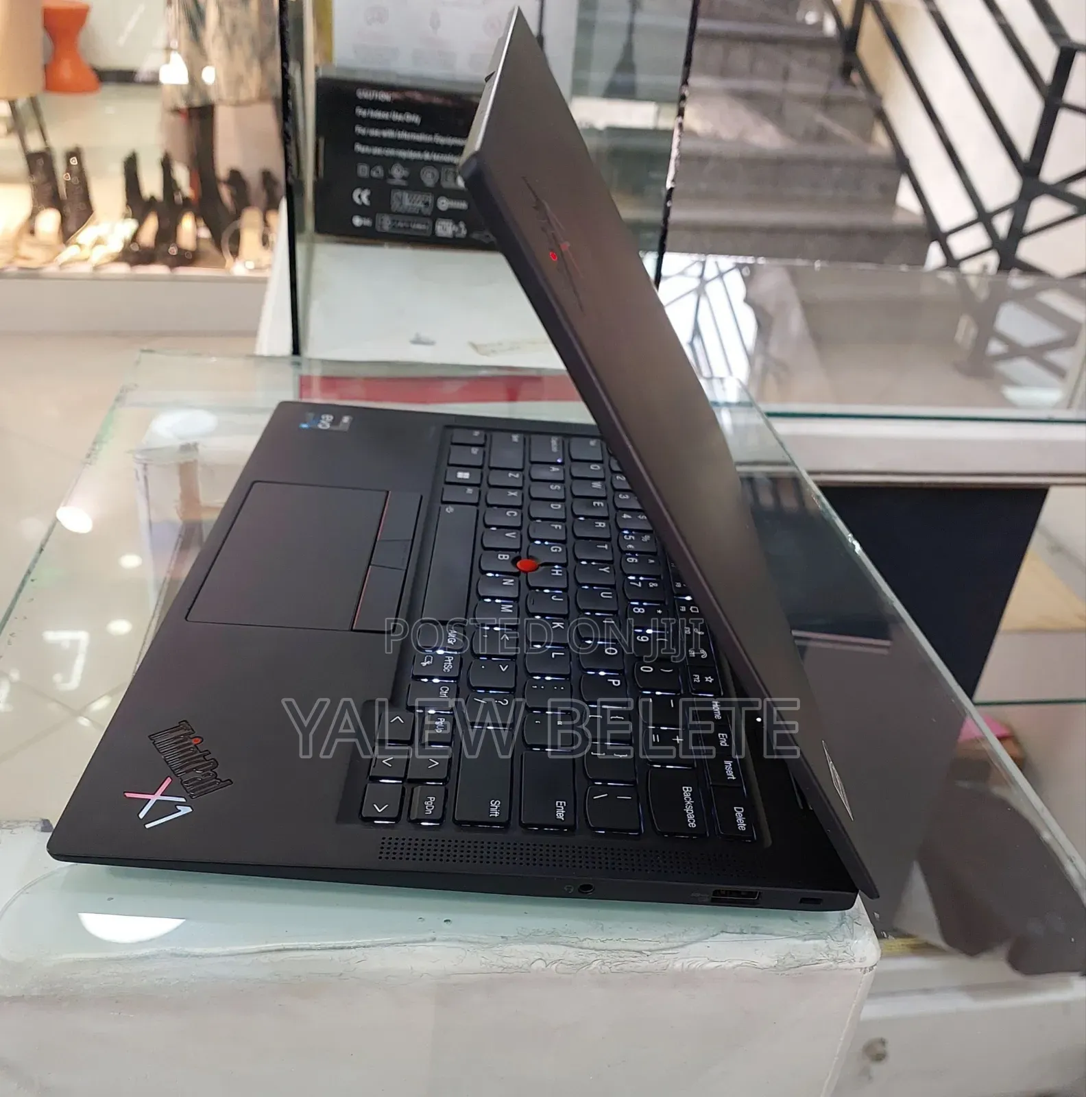 New Laptop Lenovo ThinkPad X1 Carbon 16GB Intel Core i5 SSD 512GB