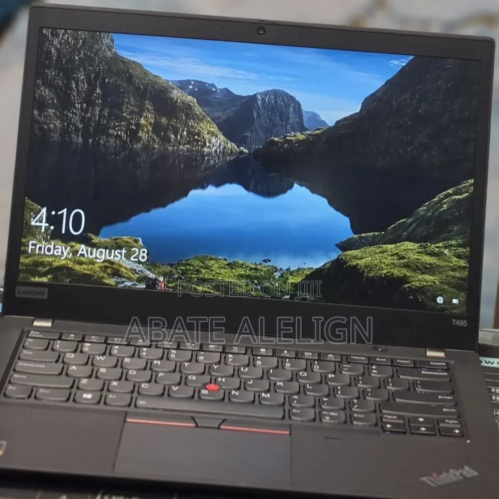 New Laptop Lenovo ThinkPad t495s 16GB AMD Ryzen 5 SSD 512GB